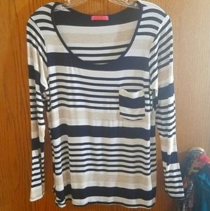 Social Teen black striped t-shirt size M